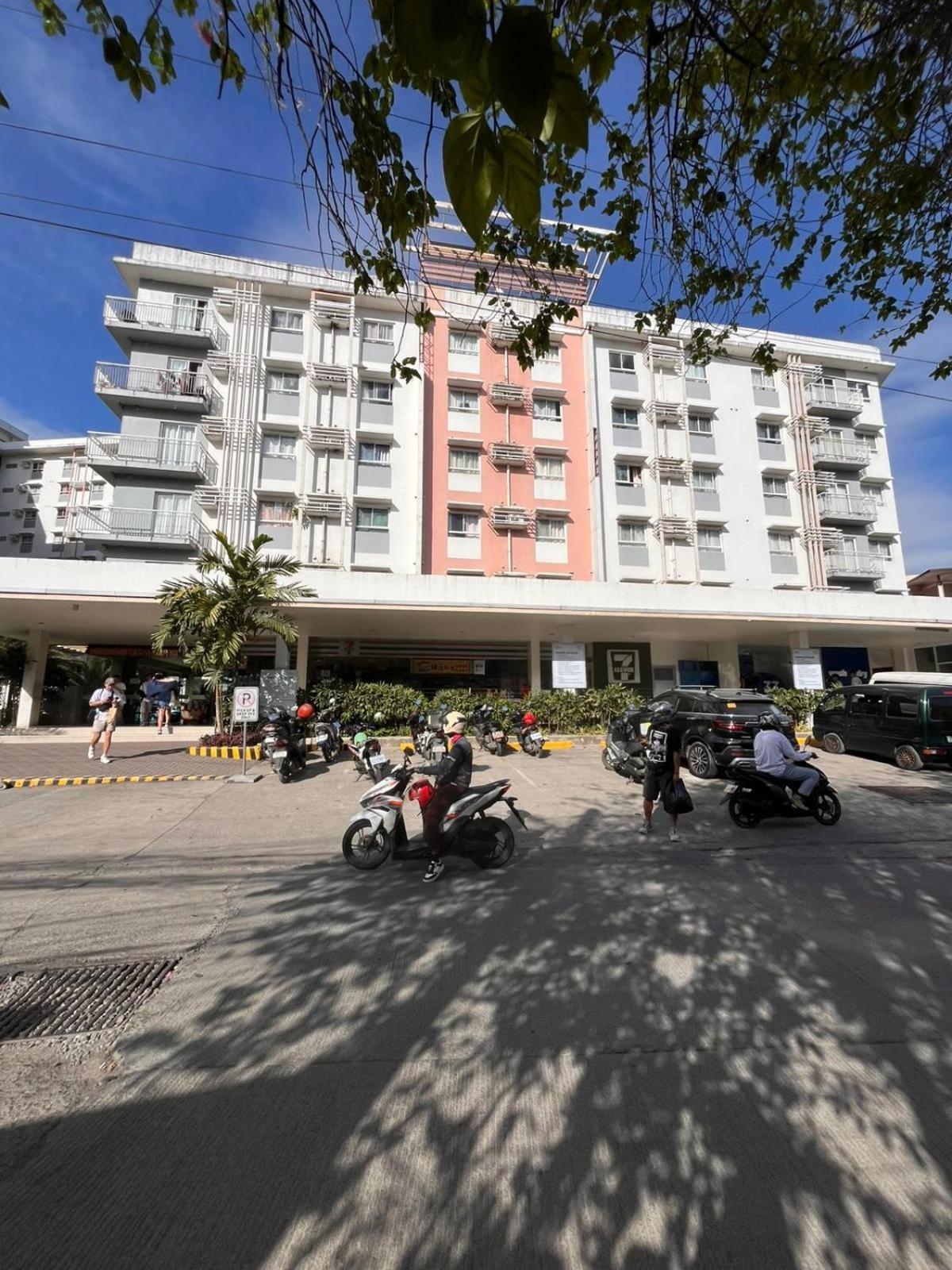 Summum Bonum Bliss - Lahug Aparthotel Cebu Ngoại thất bức ảnh