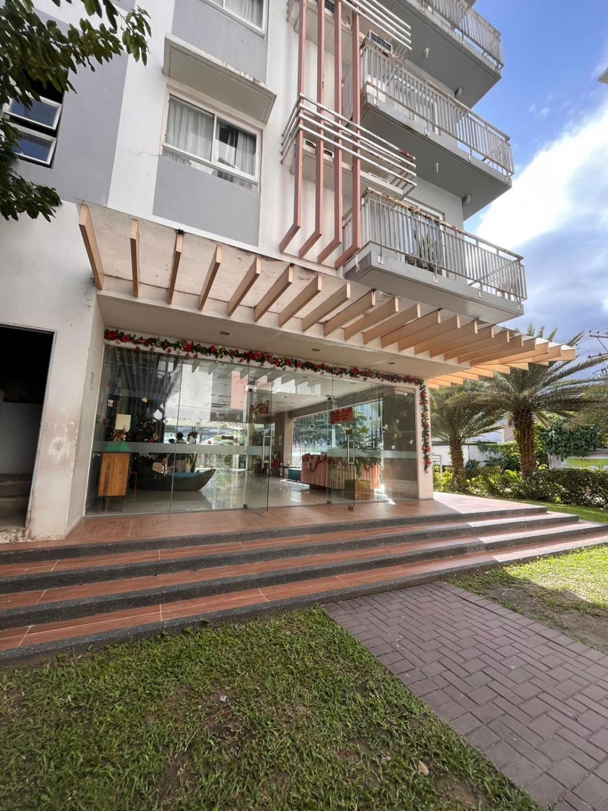 Summum Bonum Bliss - Lahug Aparthotel Cebu Ngoại thất bức ảnh